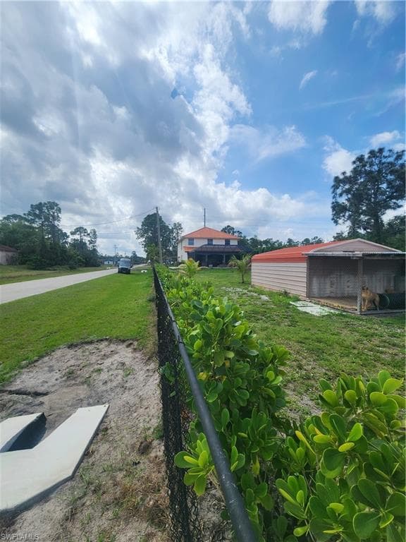 1385 47th Ave NE, Naples, FL 34120-33