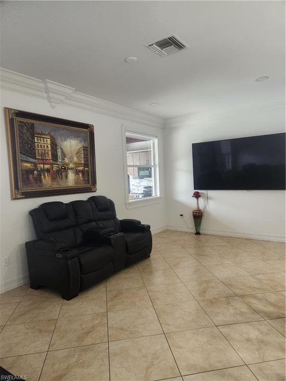 1385 47th Ave NE, Naples, FL 34120-8