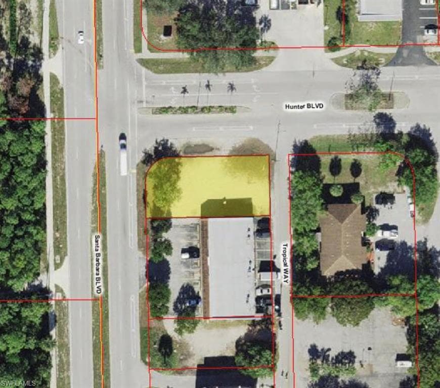 2000 Santa Barbara Blvd, Naples, FL 34116-2