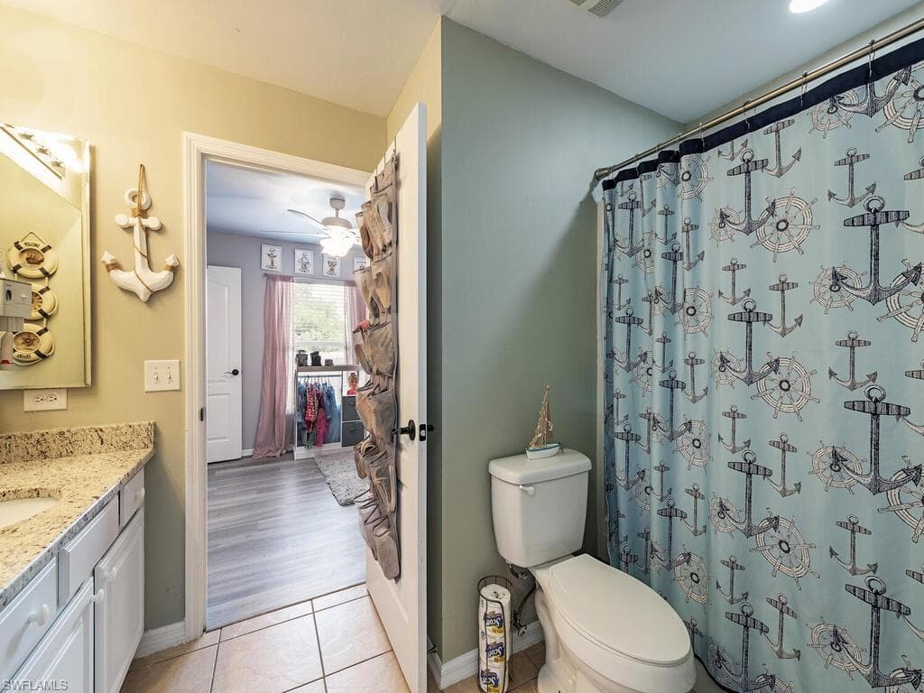 6010 Dora Ave N, Lehigh Acres, FL 33971-9