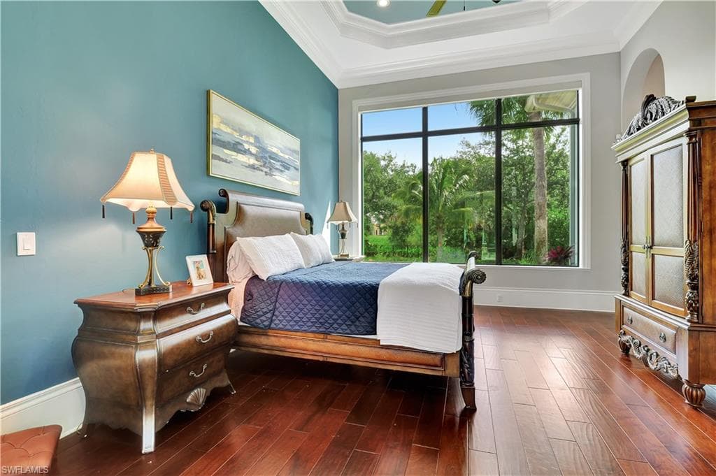 6489 Highcroft Dr, Naples, FL 34119-13