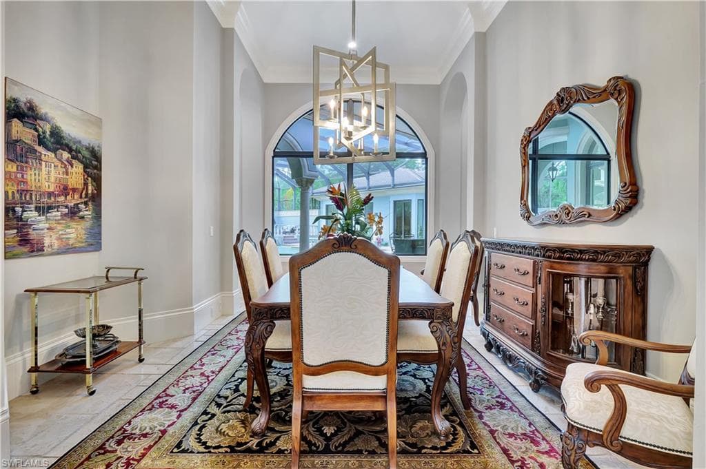 6489 Highcroft Dr, Naples, FL 34119-37