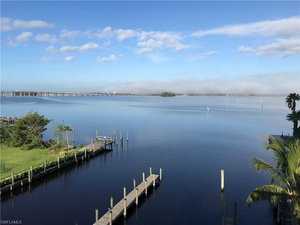 3000 Oasis Grand Blvd 3005, Fort Myers, FL 33916-24