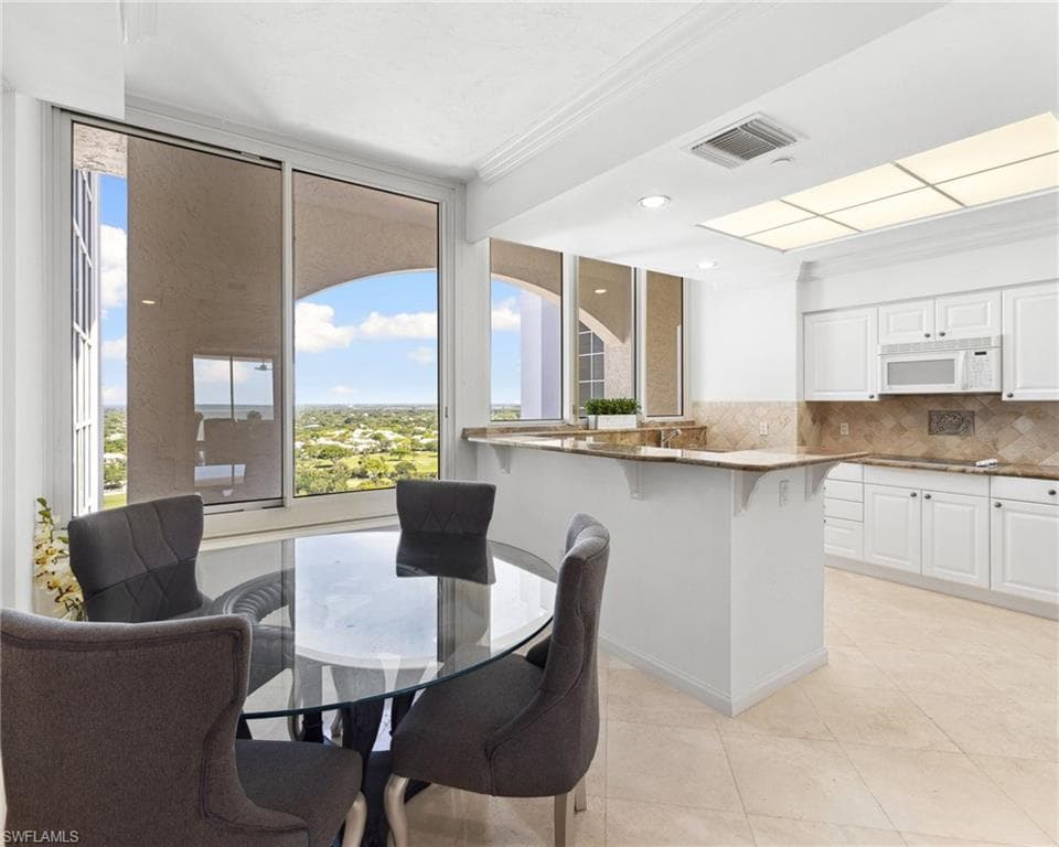 7117 Pelican Bay Blvd 1903, Naples, FL 34108-26