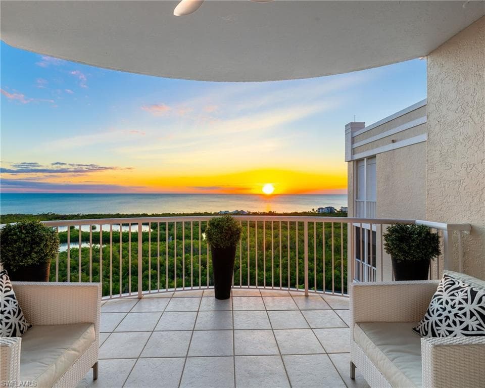 7117 Pelican Bay Blvd 1903, Naples, FL 34108-3