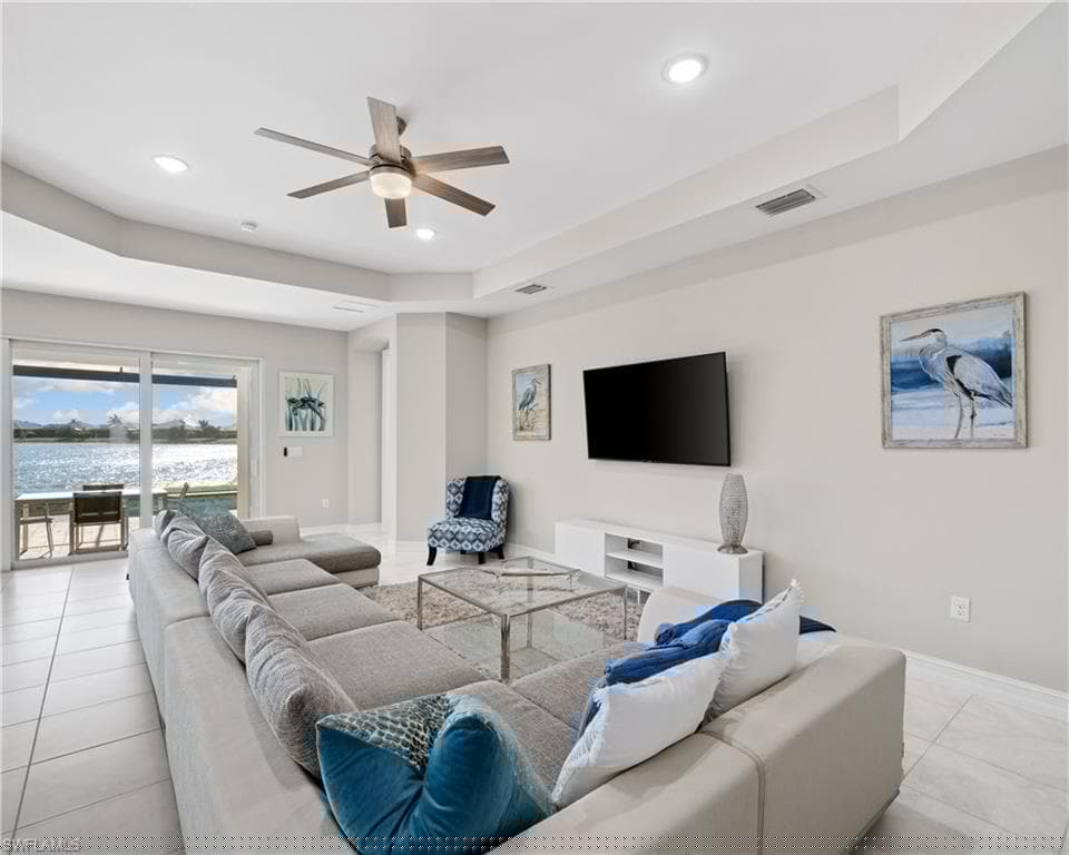 14547 Kelson Cir, Naples, FL 34114-16