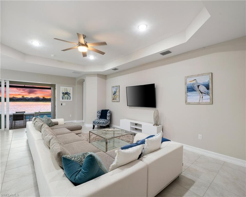 14547 Kelson Cir, Naples, FL 34114-17