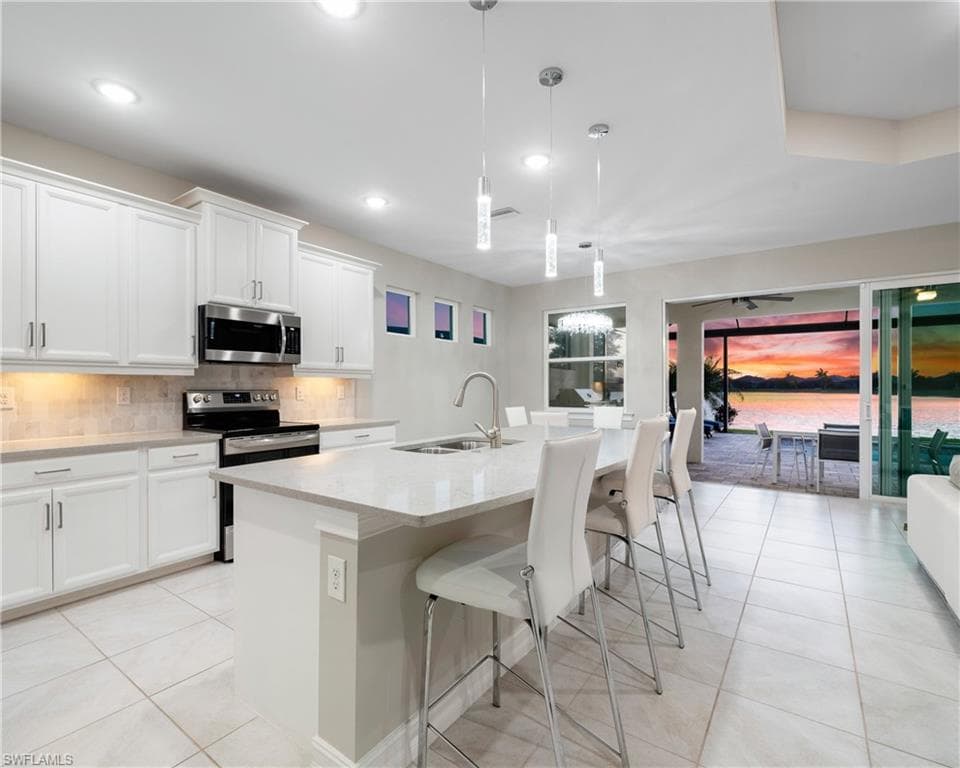 14547 Kelson Cir, Naples, FL 34114-18