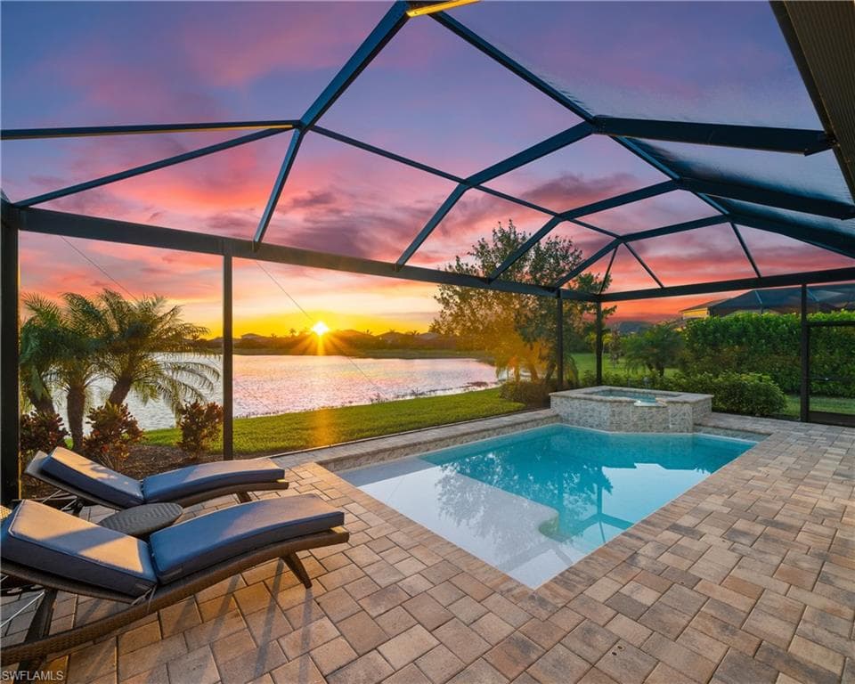 14547 Kelson Cir, Naples, FL 34114-3