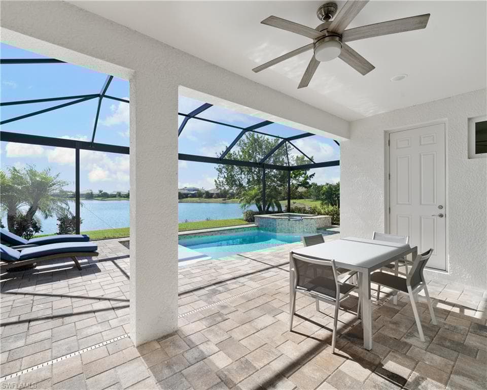 14547 Kelson Cir, Naples, FL 34114-39
