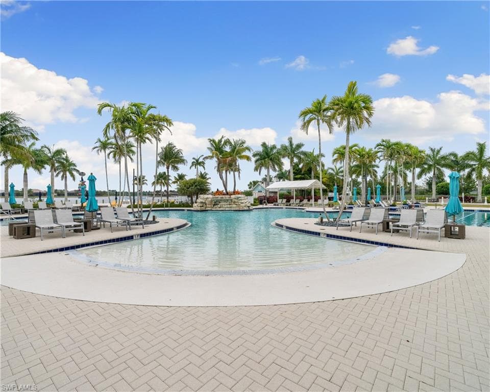 14547 Kelson Cir, Naples, FL 34114-46
