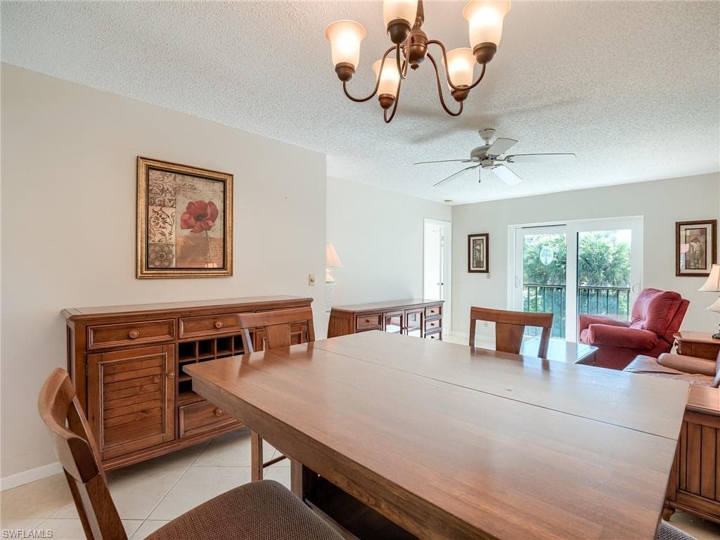 4306 27th Ct SW 201, Naples, FL 34116-20