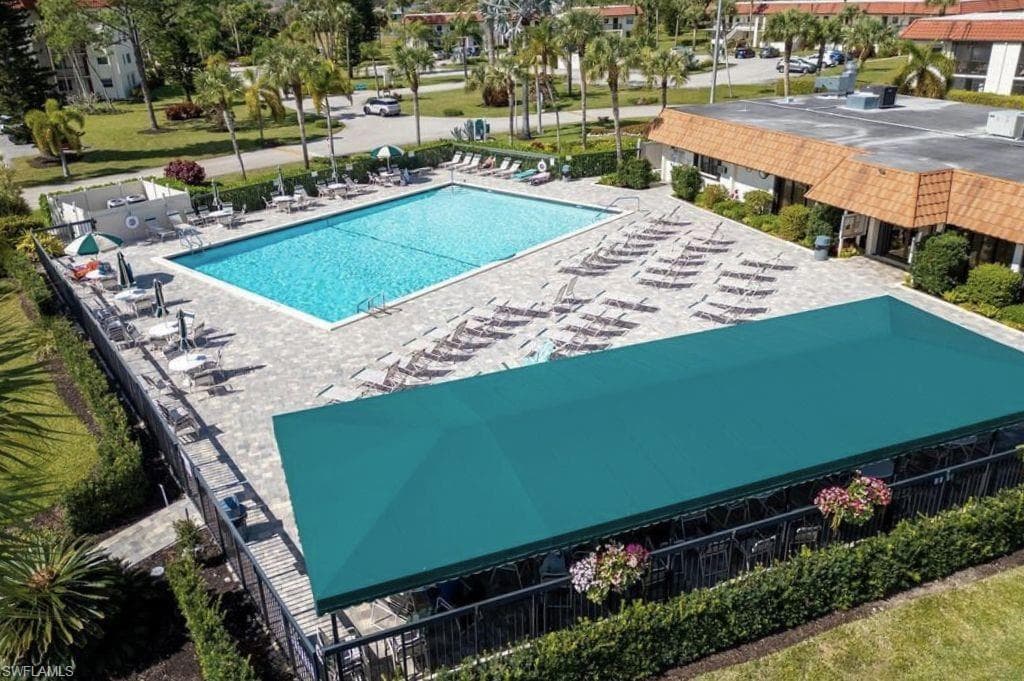 4306 27th Ct SW 201, Naples, FL 34116-28