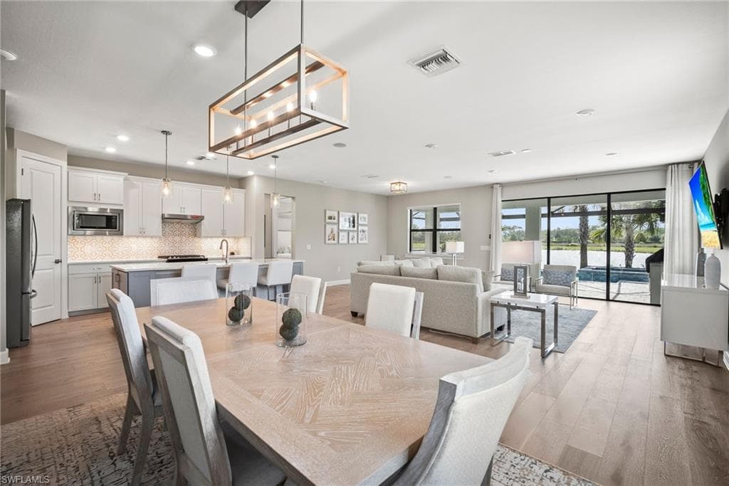 12537 Aqua Reserve Ct, Fort Myers, FL 33913-12