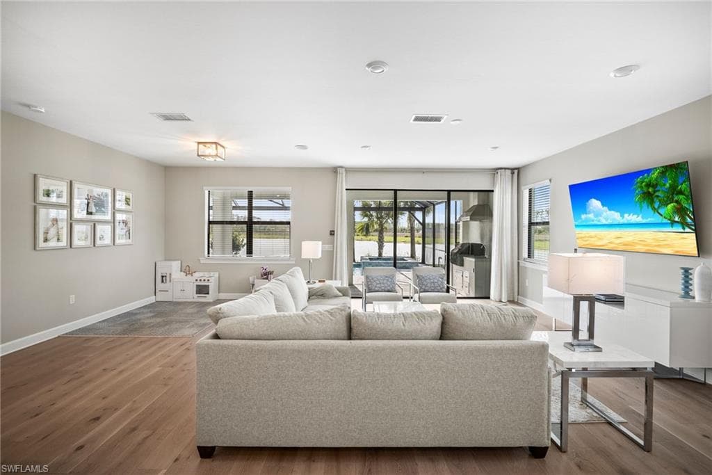 12537 Aqua Reserve Ct, Fort Myers, FL 33913-13