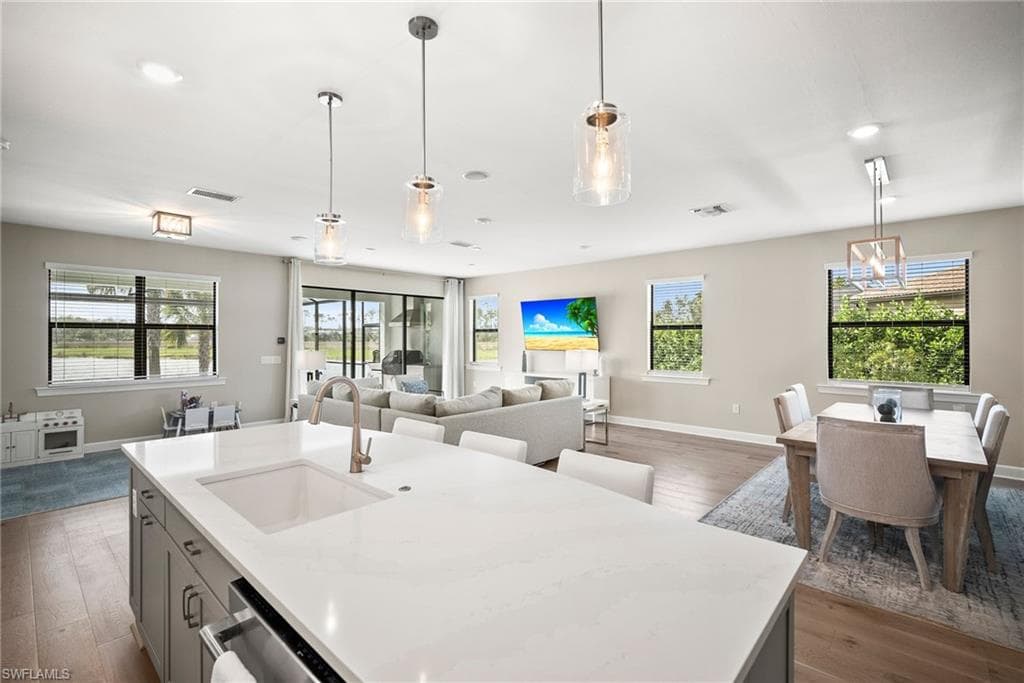 12537 Aqua Reserve Ct, Fort Myers, FL 33913-14