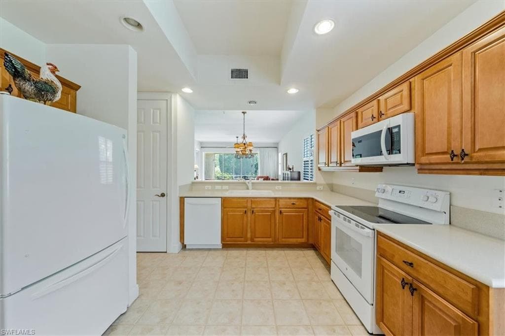 4700 Yacht Harbor Dr 613, Naples, FL 34112-14