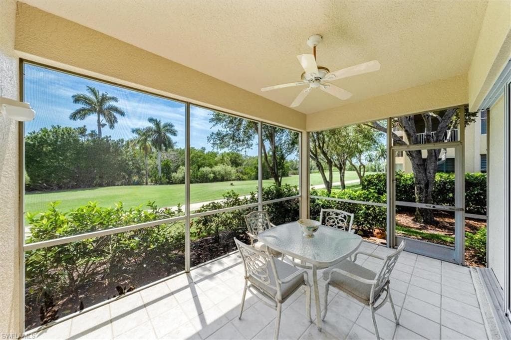 4700 Yacht Harbor Dr 613, Naples, FL 34112-3
