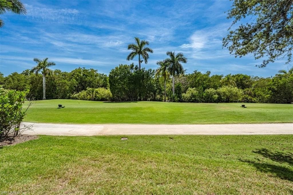 4700 Yacht Harbor Dr 613, Naples, FL 34112-4