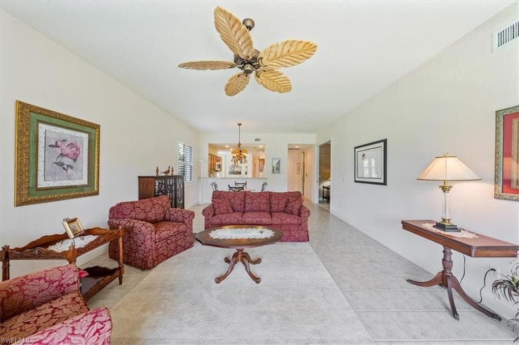 4700 Yacht Harbor Dr 613, Naples, FL 34112-5