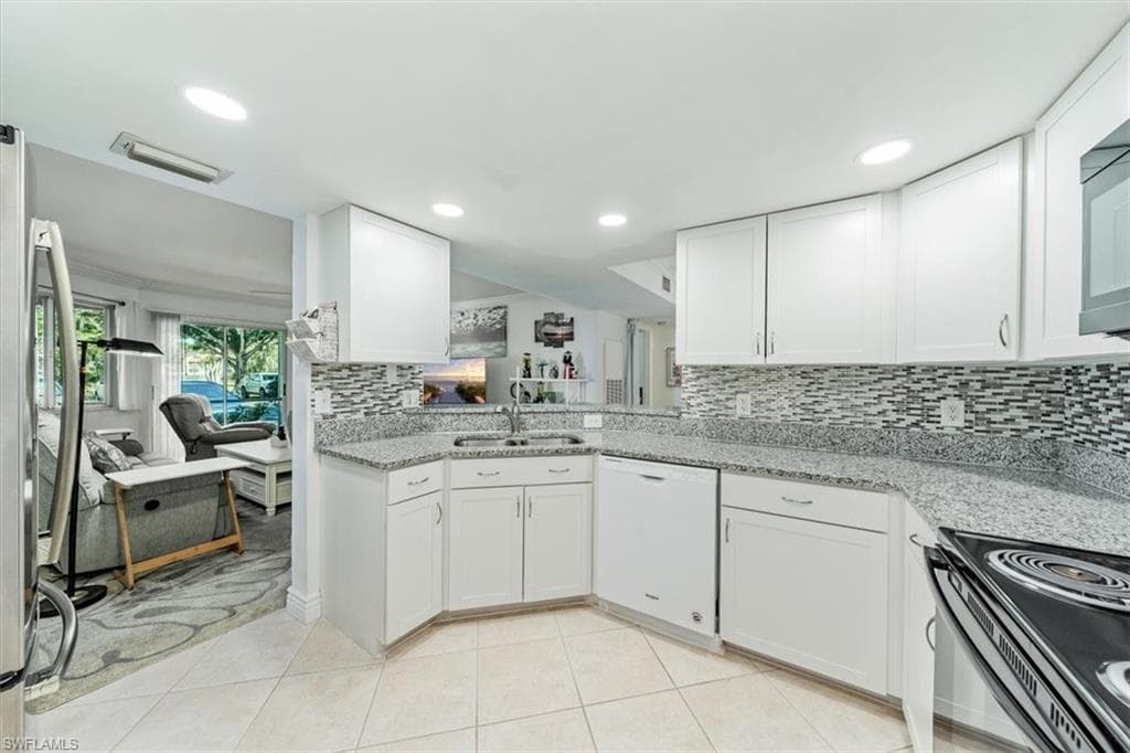 3180 Seasons Way 908, Estero, FL 33928-4