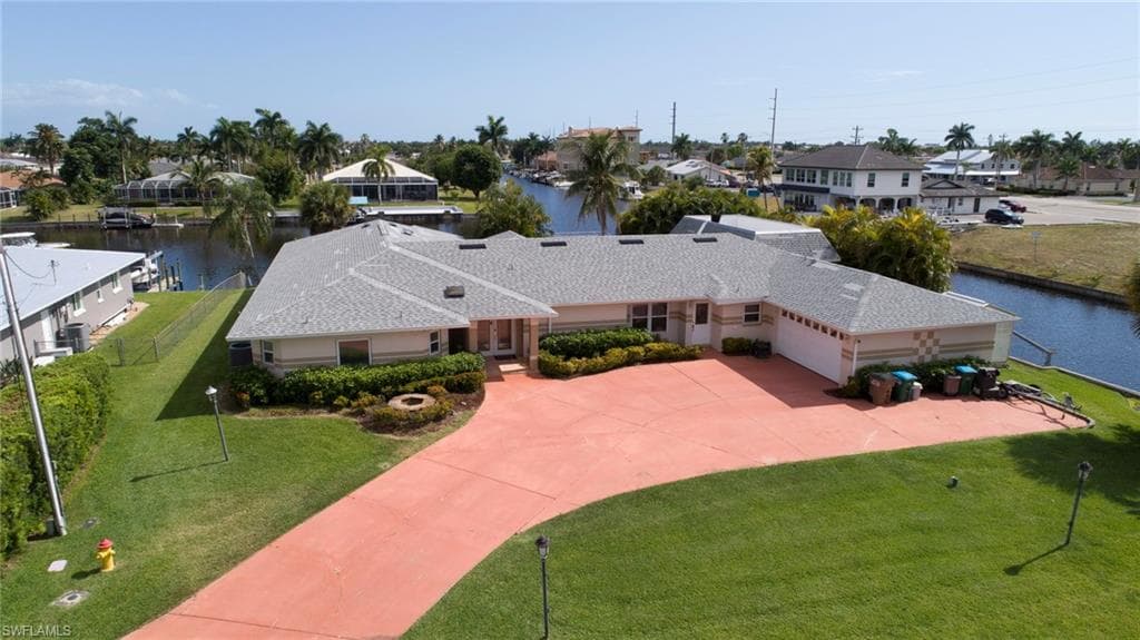 3528 16th Pl, Cape Coral, FL 33904-1