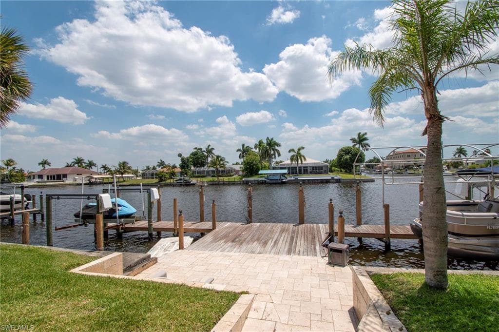 3528 16th Pl, Cape Coral, FL 33904-43