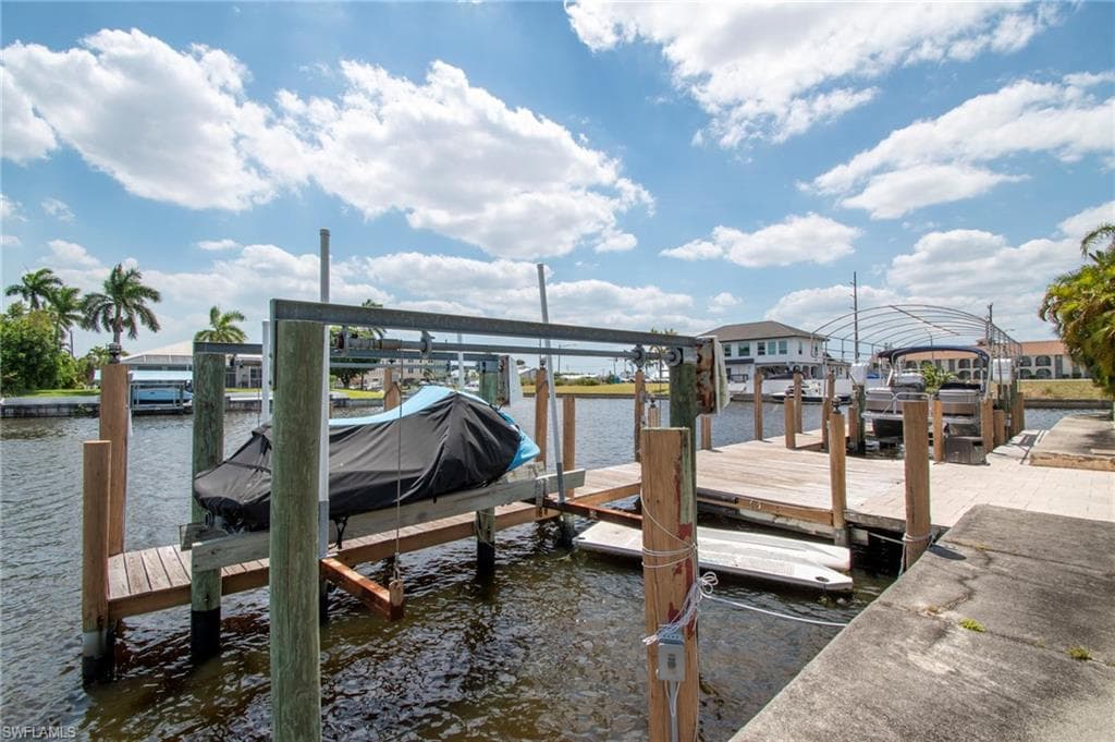 3528 16th Pl, Cape Coral, FL 33904-44