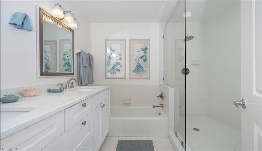 5895 Chanteclair Dr 126, Naples, FL 34108-19