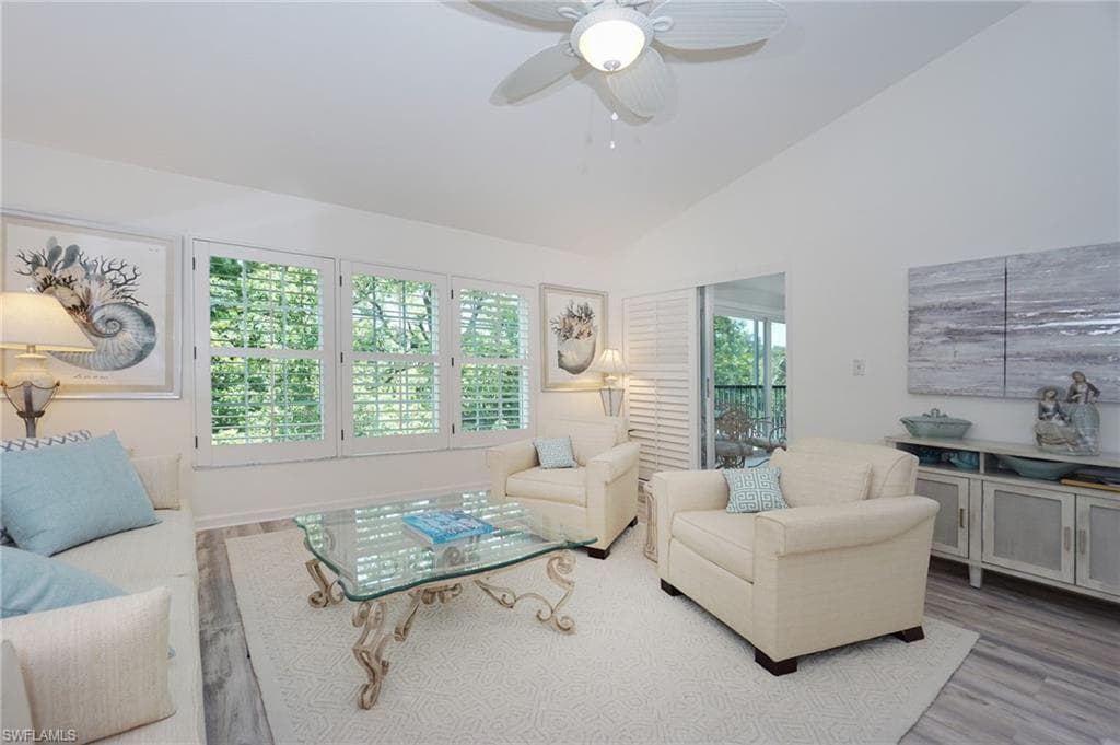 5895 Chanteclair Dr 126, Naples, FL 34108-5