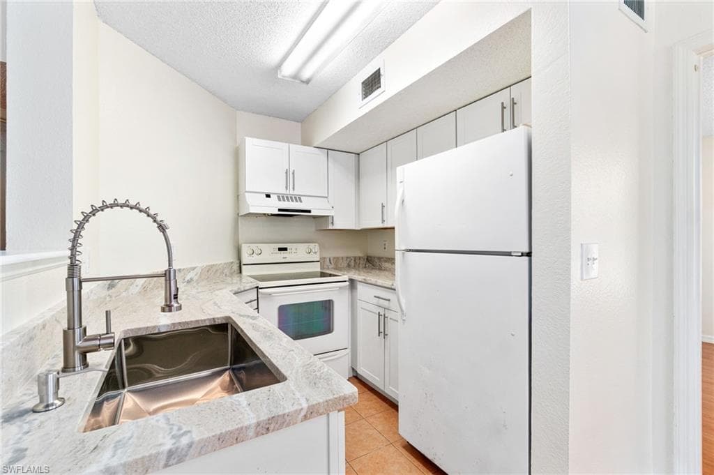 12670 Equestrian Cir 2202, Fort Myers, FL 33907-19