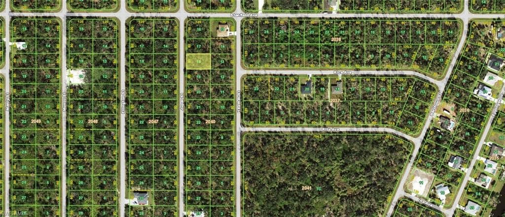 360 Juper St, Port Charlotte, FL 33953-1