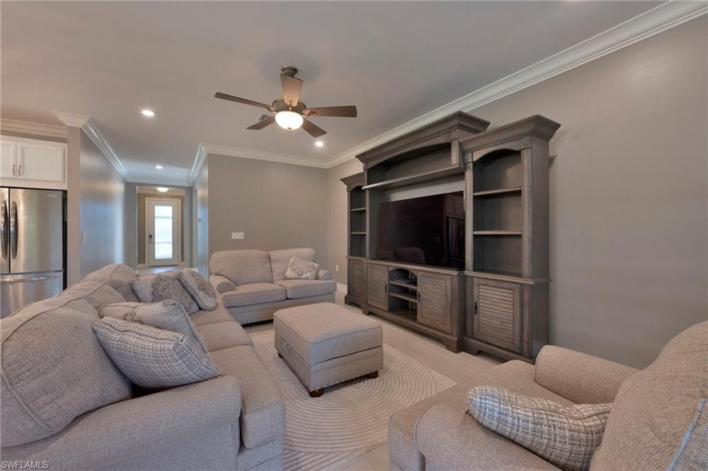 14704 Stillwater Way, Naples, FL 34114-10