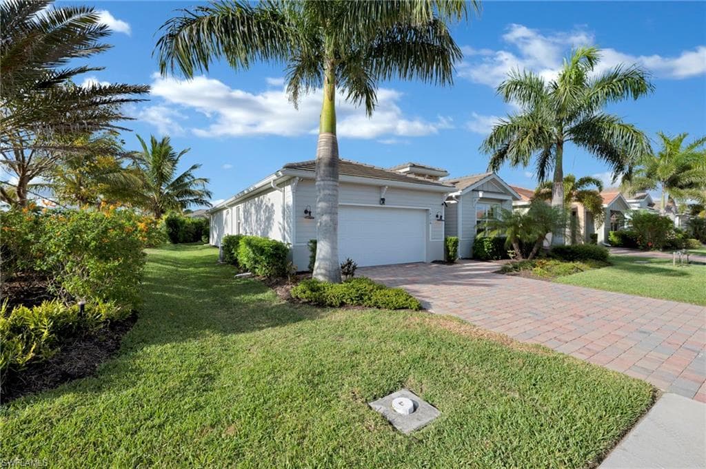 14704 Stillwater Way, Naples, FL 34114-21