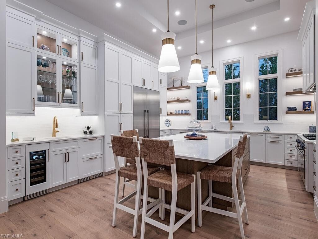 626 Fountainhead Way, Naples, FL 34103-10