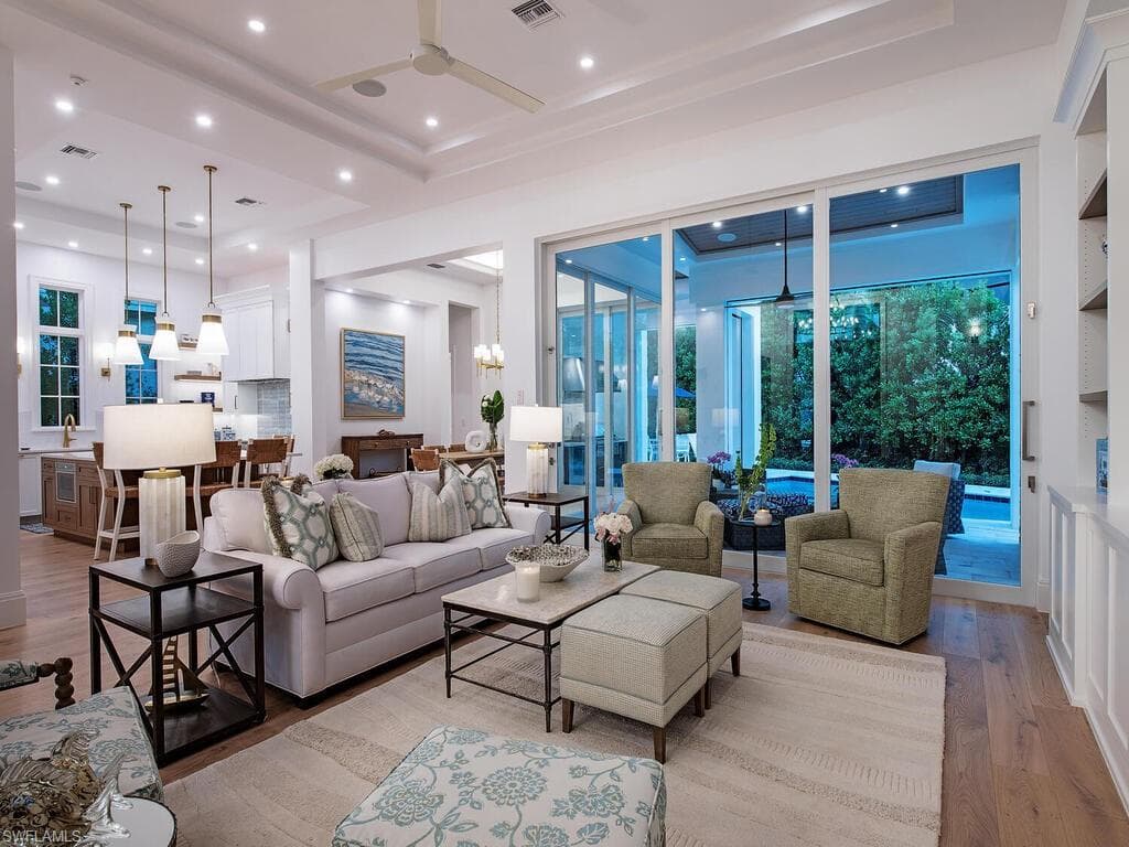 626 Fountainhead Way, Naples, FL 34103-4