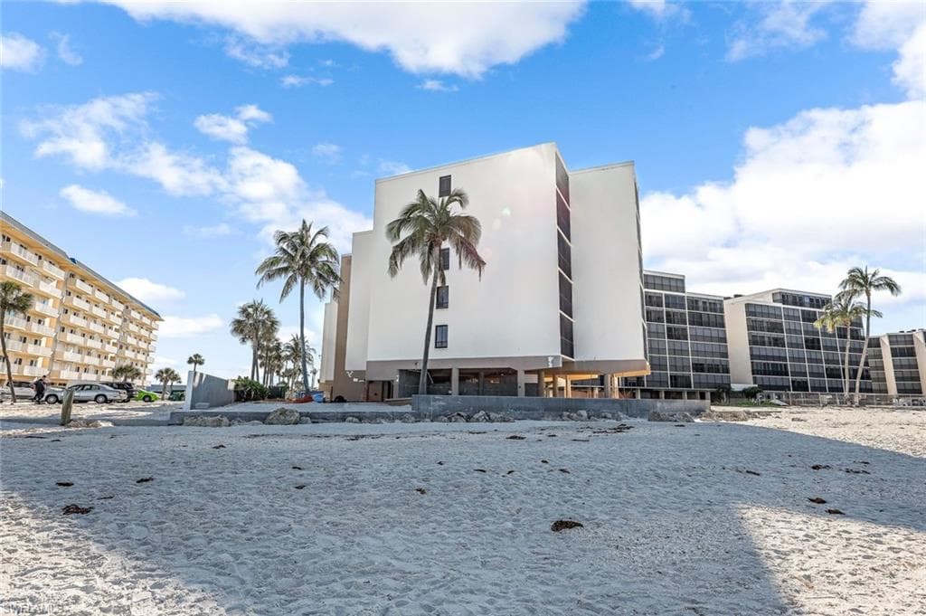 25800 Hickory Blvd 206, Bonita Springs, FL 34134-21