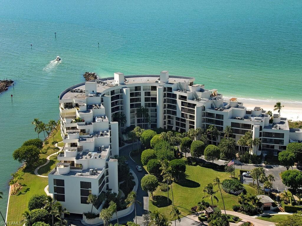 2400 Gulf Shore Blvd N Ph2, Naples, FL 34103-24