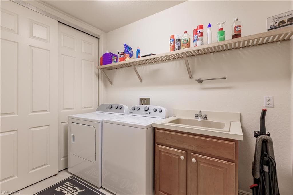 7832 Hawthorne Dr 1902, Naples, FL 34113-27