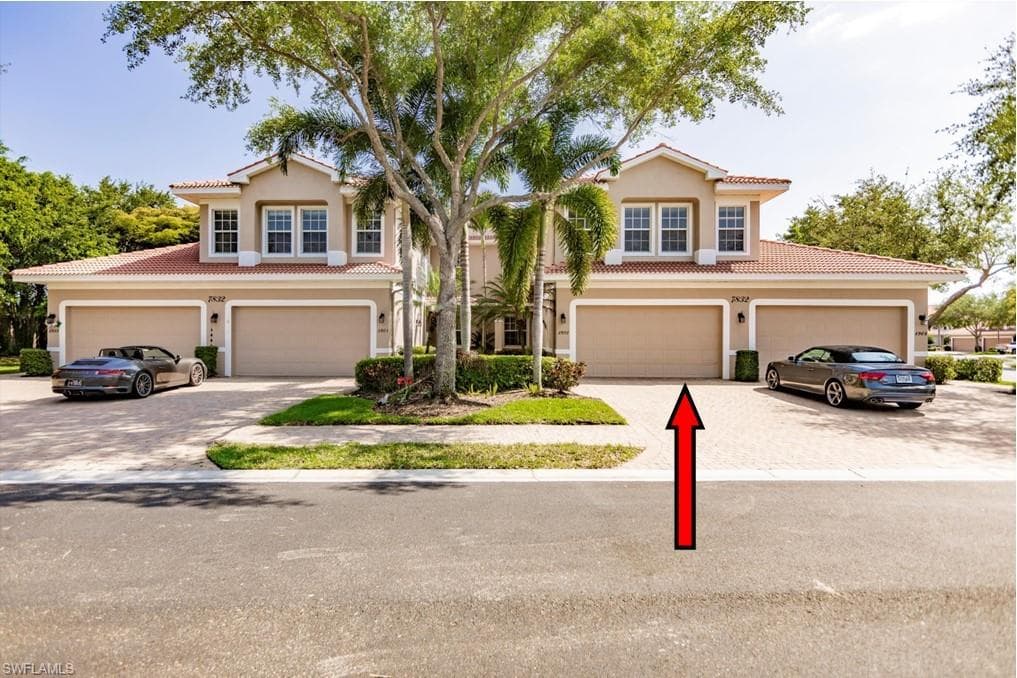 7832 Hawthorne Dr 1902, Naples, FL 34113-3