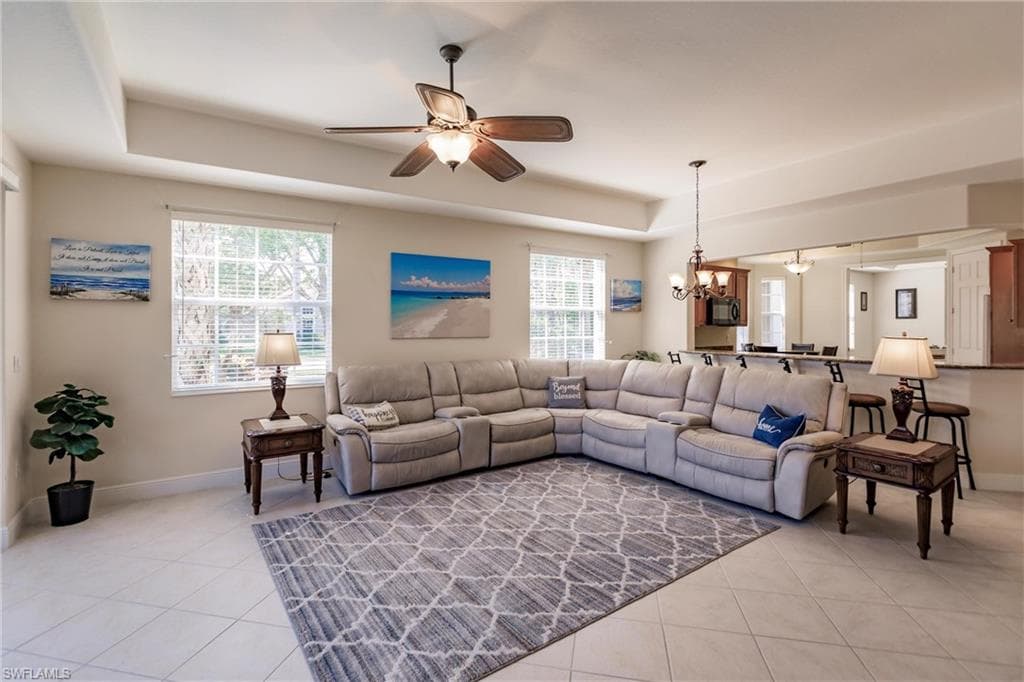 7832 Hawthorne Dr 1902, Naples, FL 34113-7