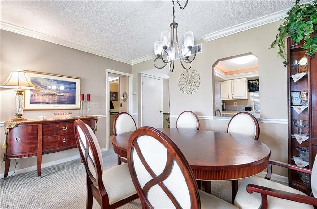 1 High Point Cir W 303, Naples, FL 34103-8