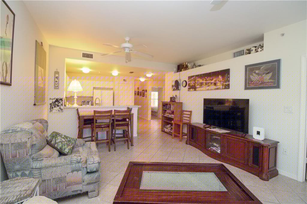 4500 Botanical Place Cir 106, Naples, FL 34112-20