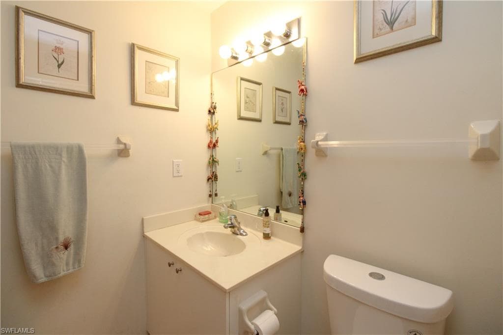 4500 Botanical Place Cir 106, Naples, FL 34112-7