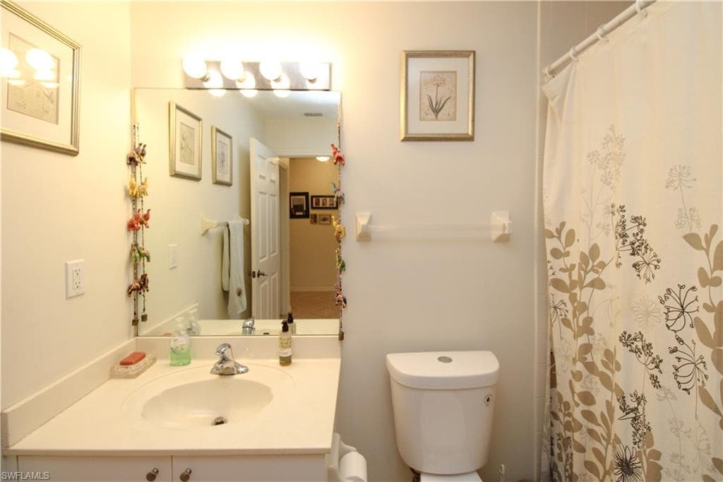 4500 Botanical Place Cir 106, Naples, FL 34112-8
