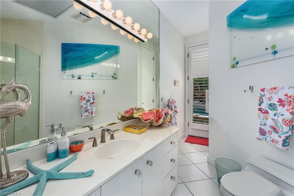 720 Turkey Oak Ln, Naples, FL 34108-14