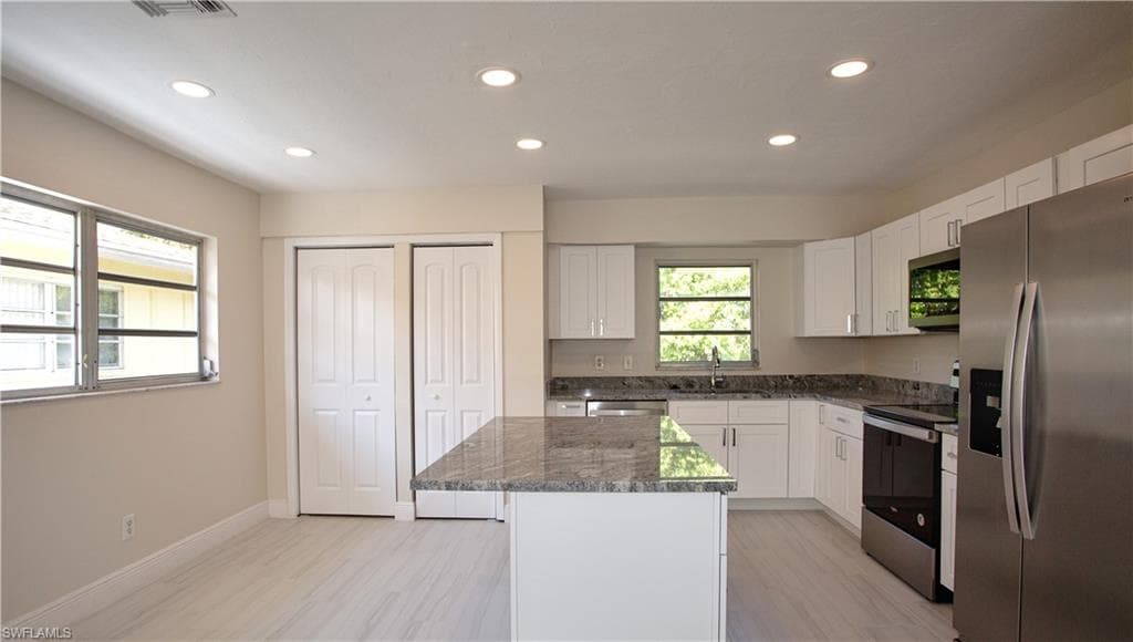 1201 Solana Rd 9, Naples, FL 34103-10