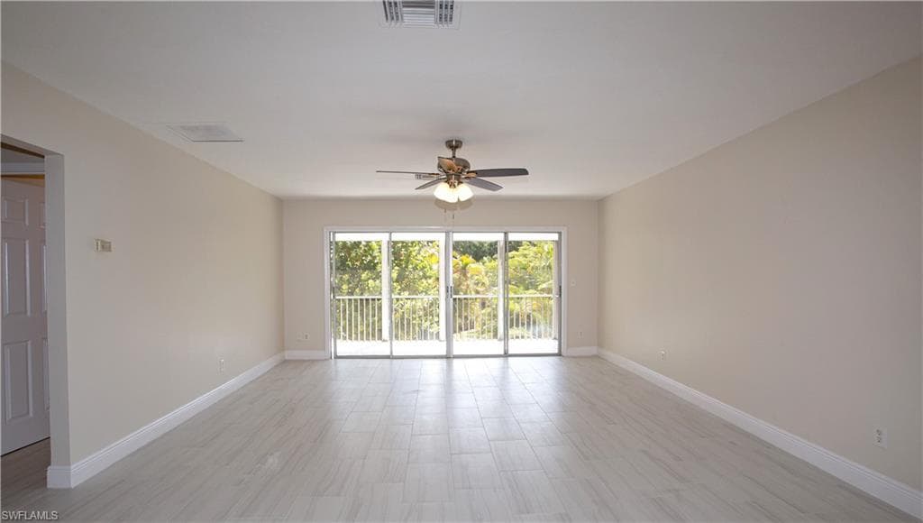 1201 Solana Rd 9, Naples, FL 34103-13