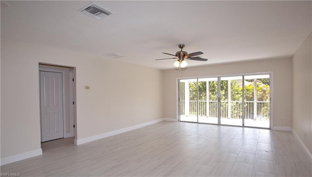 1201 Solana Rd 9, Naples, FL 34103-14
