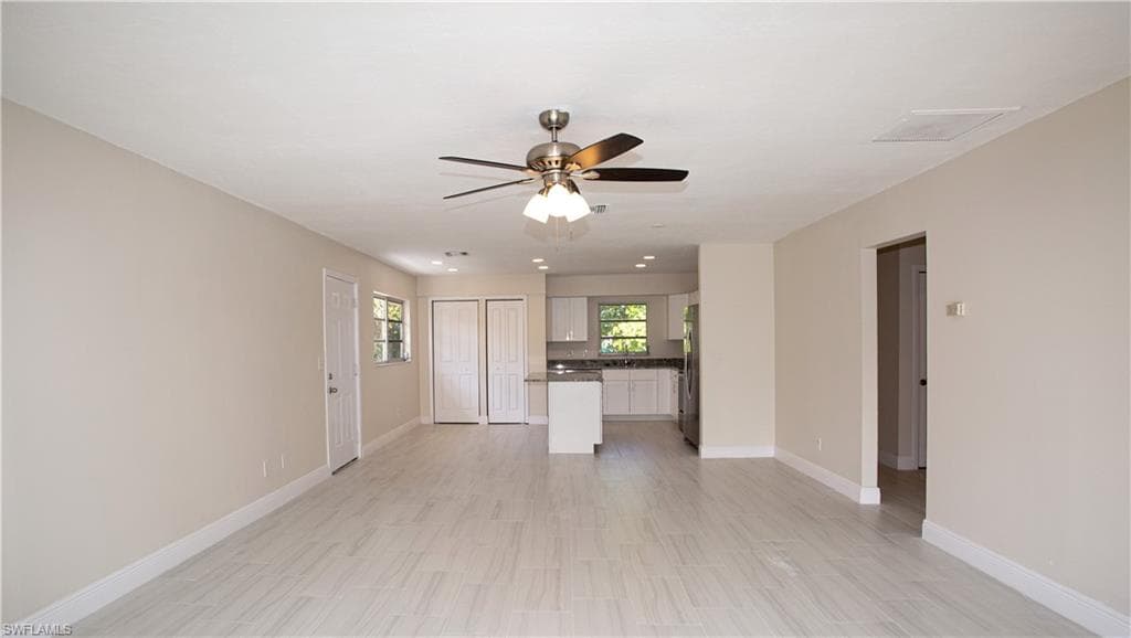 1201 Solana Rd 9, Naples, FL 34103-16